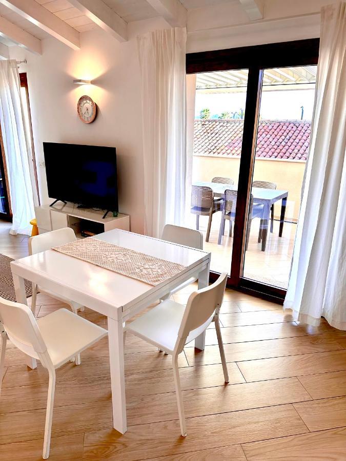 Waterfront Apartment Olbia Exterior foto